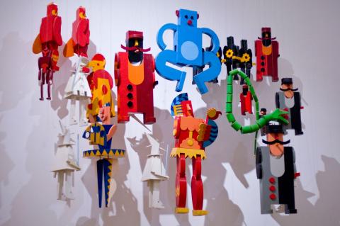 balli plastici depero marionette